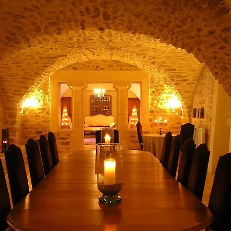 Chateau Entre Et Montagne ヴィラ Garrigues